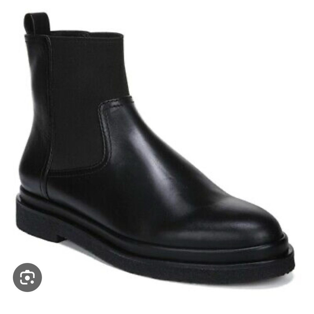 Vince Chelsea Boot, NWOT, Size 7M, “Litton”, water-repellent